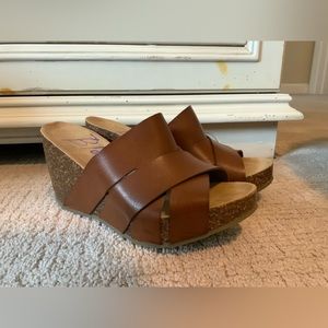 Blowfish summer shoes sandals slides size 6